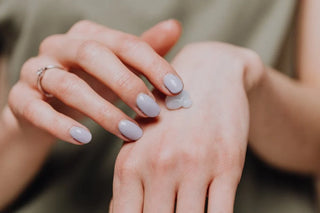 Uncover the Secrets: How Essential Oils Work in Grooming Products